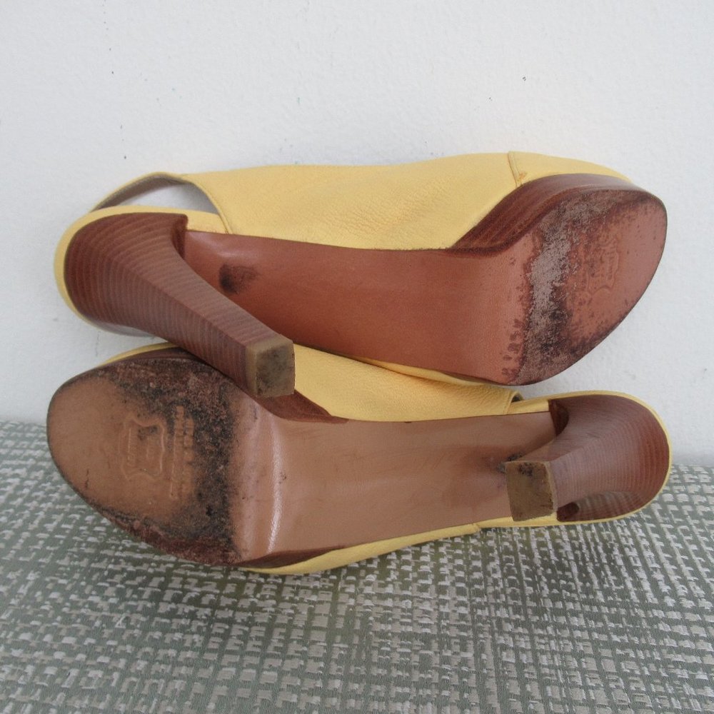 Stuart Weitzman Platform Leather Slingback Sandal Peep Toe Shoes Size 8 Yellow - Picture 7 of 10